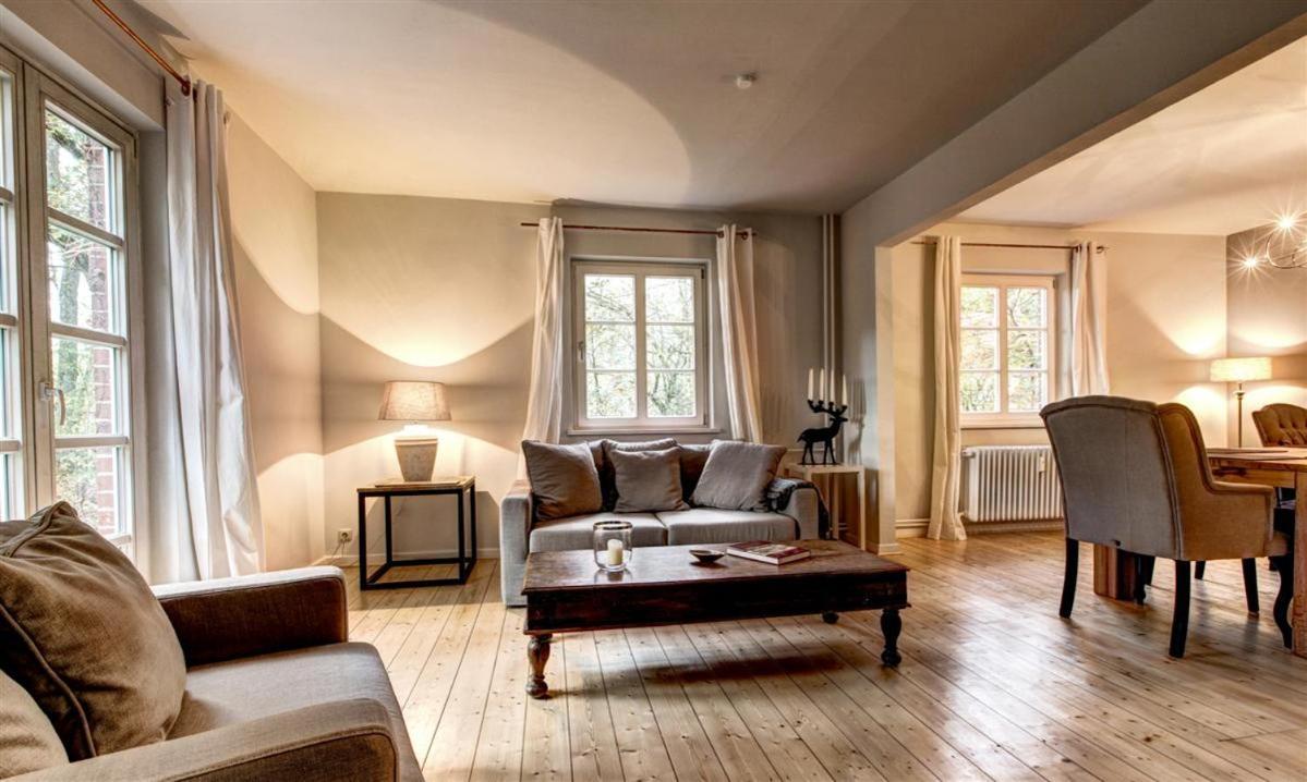 Forsthaus - Gut Thansen Soderstorf Esterno foto